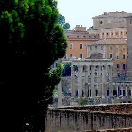 Attico Al Colosseo Con Vista *