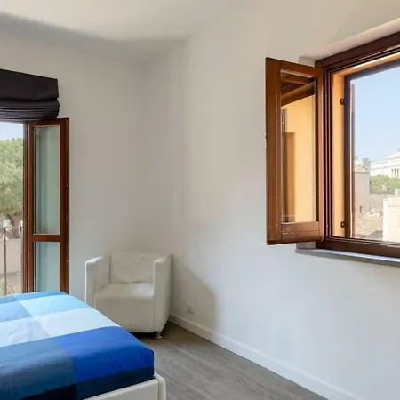 Apartment Attico Al Colosseo Con Vista